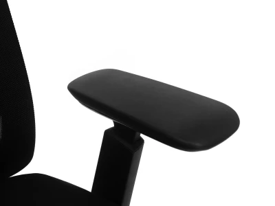 Fotel Ergonomiczny Biurowy ERGONAUT AERO Czarny - zbliżenie na górną nakładkę podłokietnika