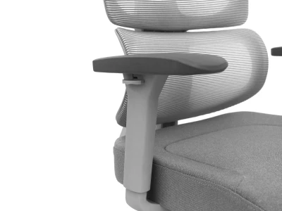 Fotel Ergonomiczny Biurowy ERGONAUT BIONIC Szary - zbliżenie z lewej strony na mocowanie podłokietnika.