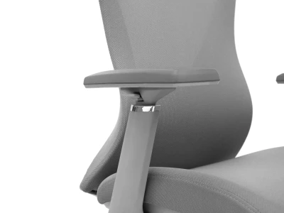 Fotel Ergonomiczny Biurowy ERGONAUT VOYAGER Szary - zbliżenie na podłokietnik i przycisk regulacji.